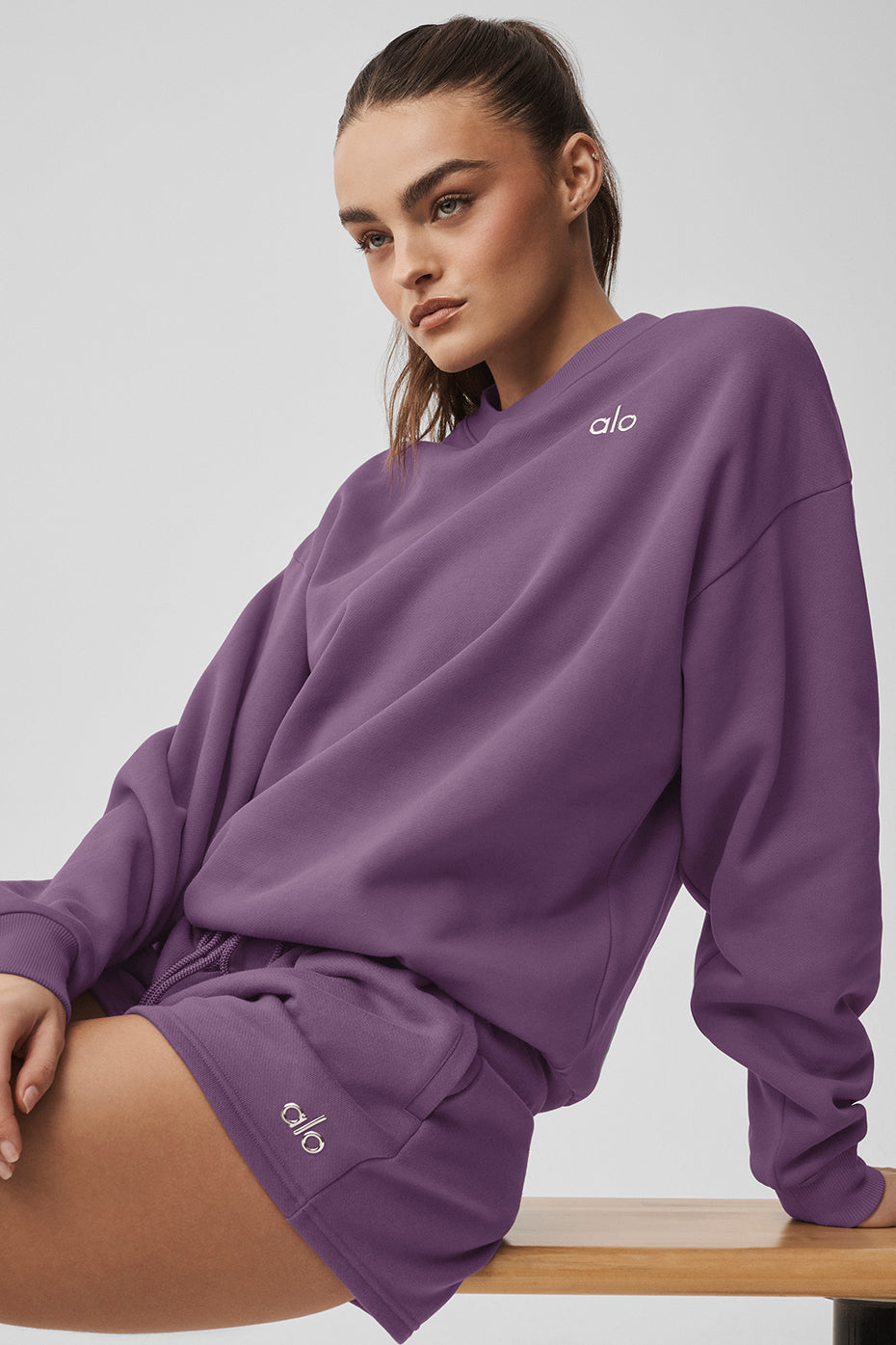 Accolade Crew Neck Pullover - Plum Kiss