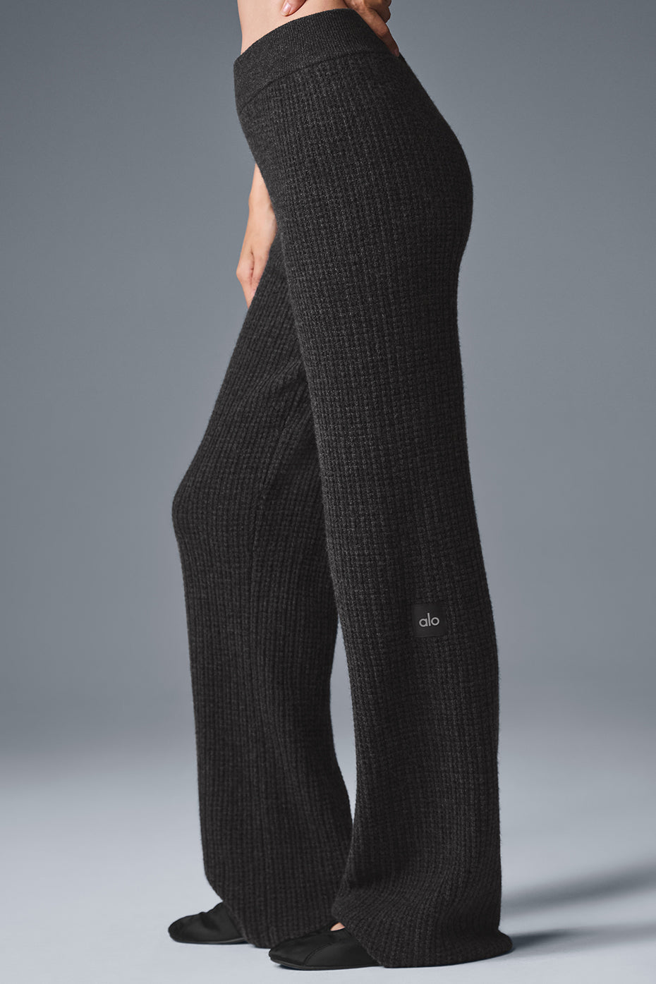 Cashmere High-Waist Plush Waffle Pant - Dark Heather Grey